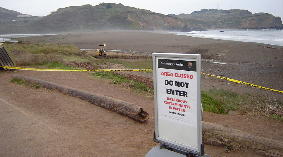 ​beach closure sign in San Francisco in 2007