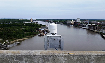   New air gap sensor on the Talmadge Memorial Bridge in Savannah, GA will help ships navigate safely into and out of port