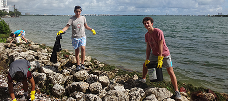 Llinas Students removing marine debris in Miami