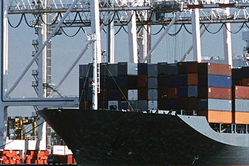 image of a cargo ship