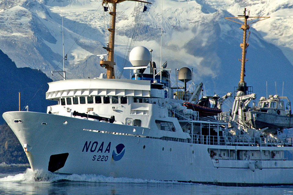 NOAA ship Rainer