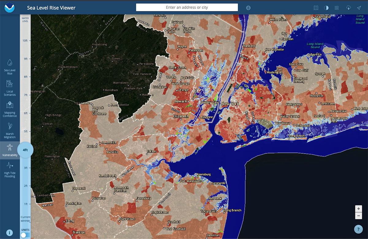 a Screenshot of the NOAA sea level rise viewer tool showing the New York City area vulnerability to sea level rise of four feet